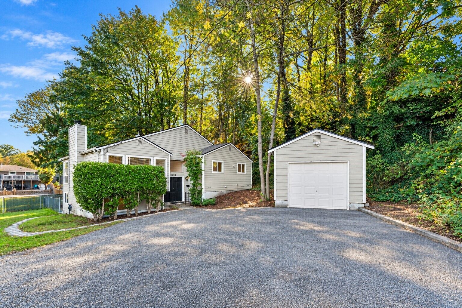 Property Photo:  10004  Beacon Avenue  WA 98178 