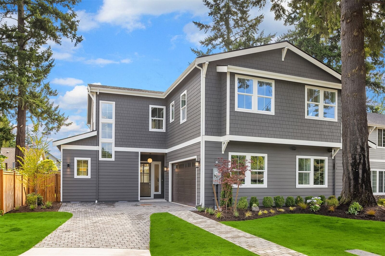 Property Photo: 1632 167th Avenue NE WA 98008