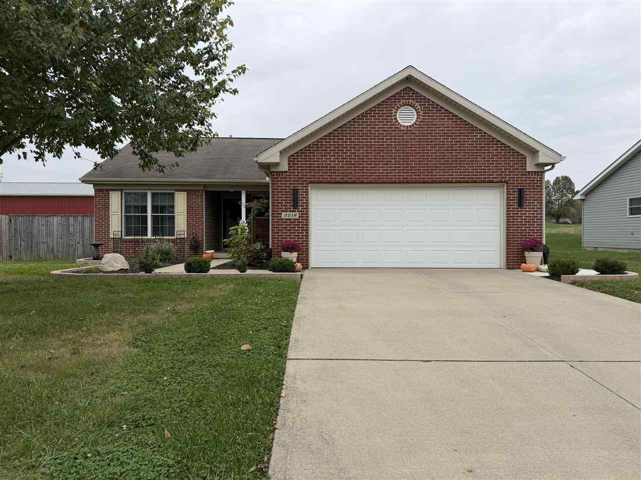 Property Photo:  2218 S 16th Place  IN 47374 
