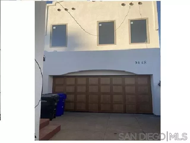 Property Photo: 3646 Crown Point Dr CA 92109