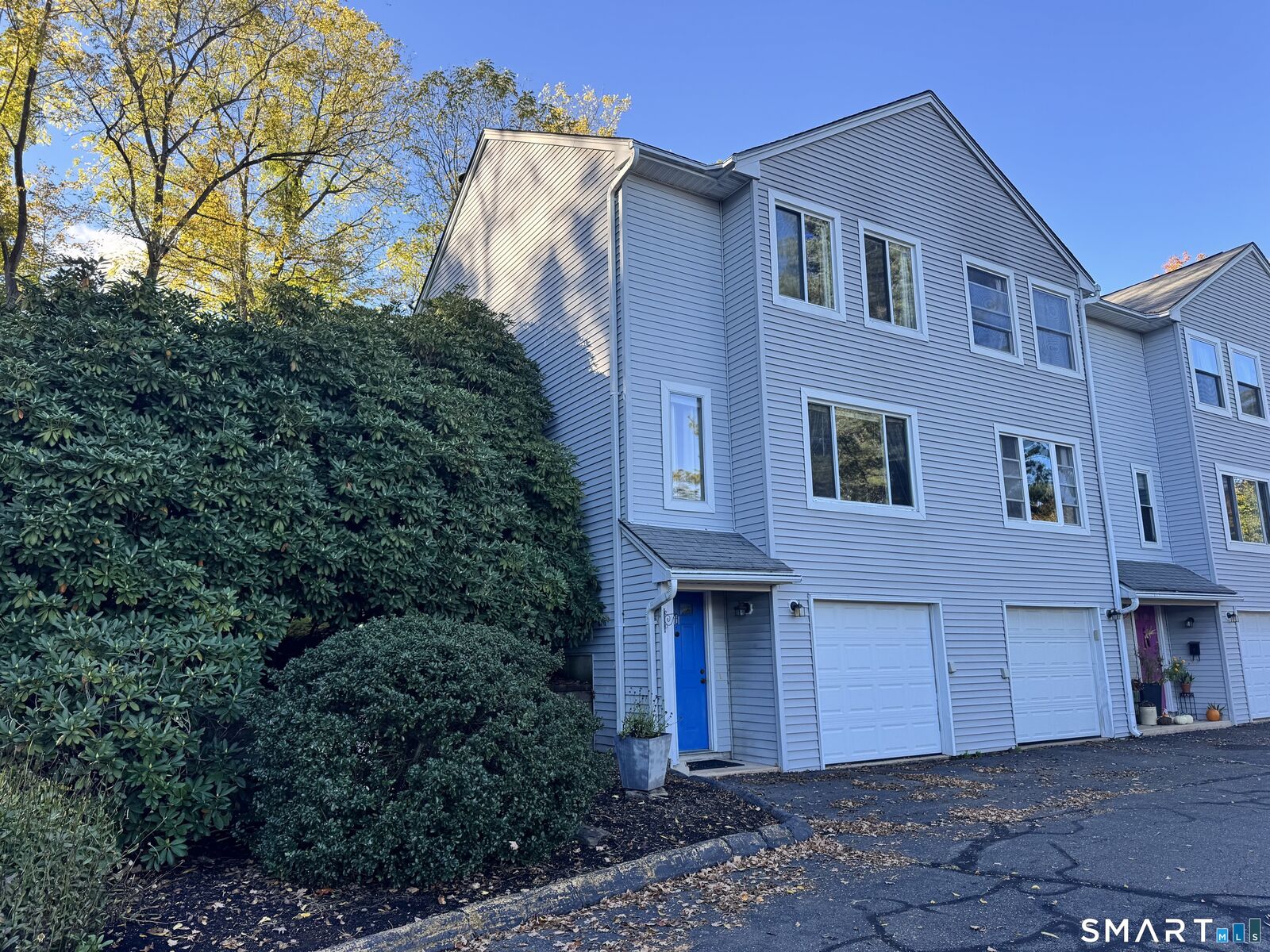 Property Photo:  111 Knowles Avenue 111  CT 06457 
