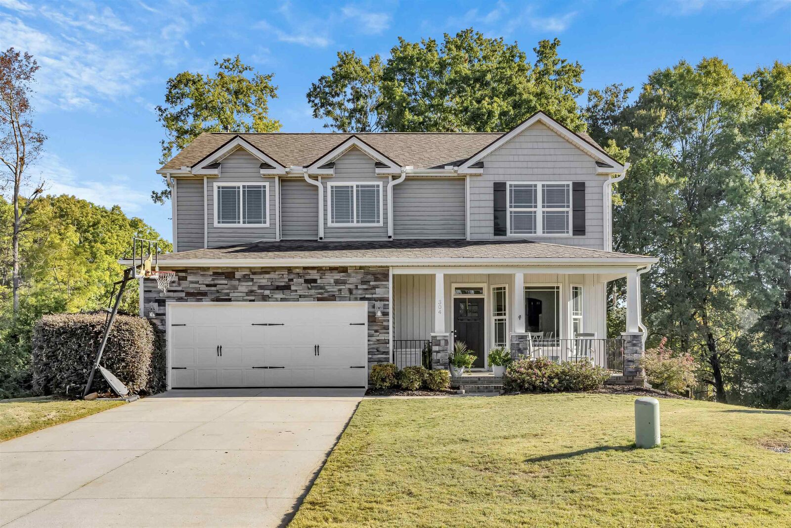 Property Photo:  304 Grayson Drive  SC 29369 