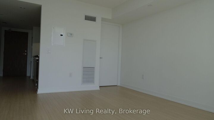 Property Photo:  75 Queens Wharf Road 2109  ON M5V 0J8 