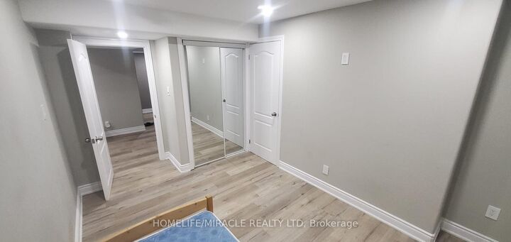 Property Photo:  12 Beresford Crescent Basement  ON L6P 2M2 