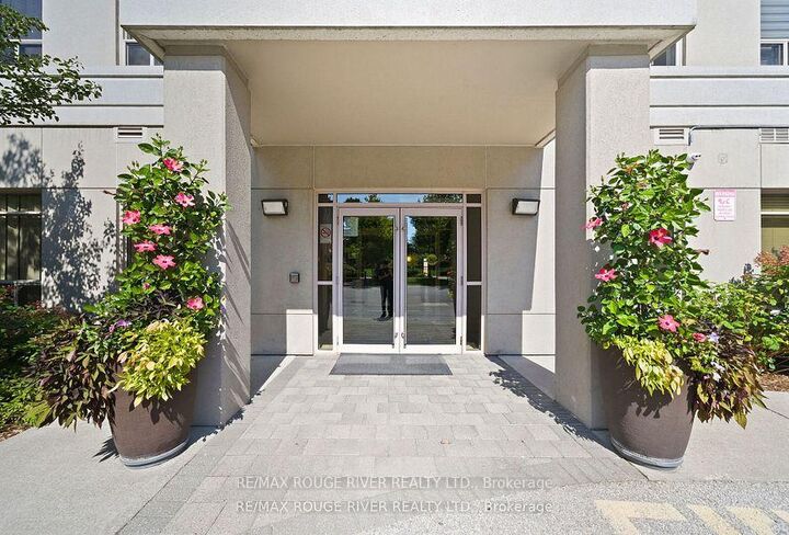 Property Photo:  3650 Kingston Road 726  ON M1M 3X9 