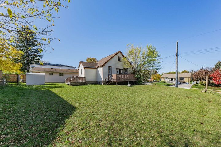 Photo de la propriété: 439 Alice Avenue ON N2M 2A3