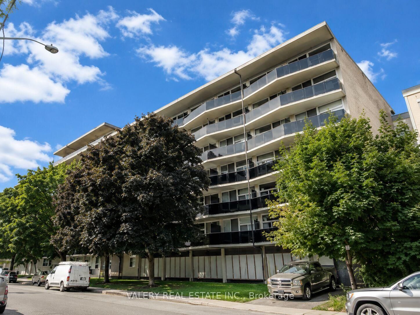 Property Photo:  324 Cambridge Street 308  ON K1R 7B5 