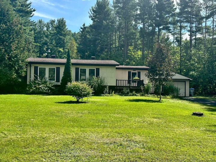 Property Photo:  118 Tamarack Drive  ON N0M 1G0 