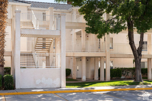 Property Photo: 1845 W Canyon Dr 1202 UT 84770