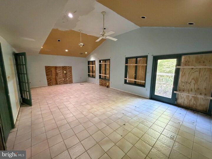 Property Photo:  5441 Luckpenny Place  MD 21045 