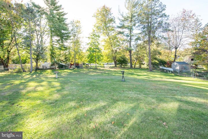 Property Photo:  48 Deer Path Drive  PA 18966 