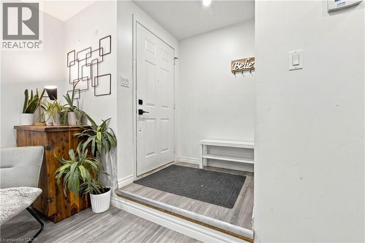 Property Photo:  74 Homestead Place  ON N2N 1Y8 