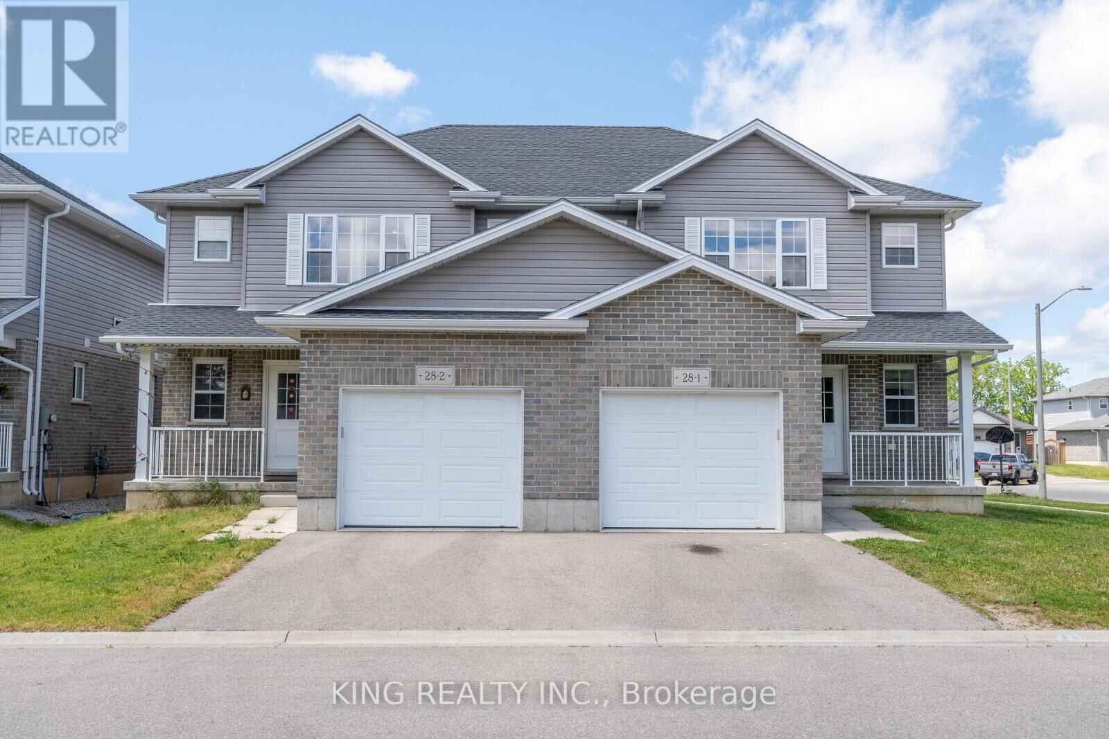 Property Photo: 28 Minler Street 1 ON N5C 0C9
