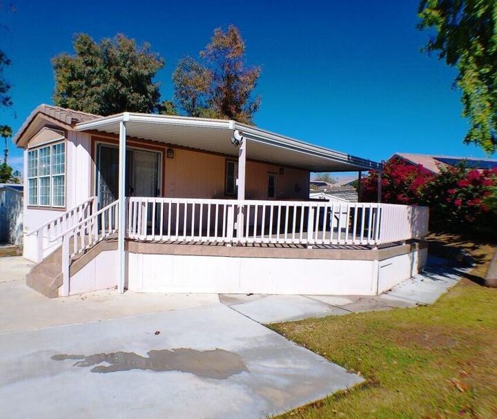 Property Photo: 84136 Avenue 44, 61 #61 CA 92203