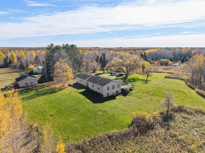 Property Photo:  5634 E Four Corners Road  MN 55726 