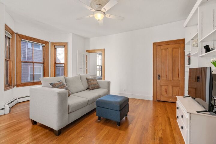 Property Photo: 247 Chestnut St 1 MA 02139