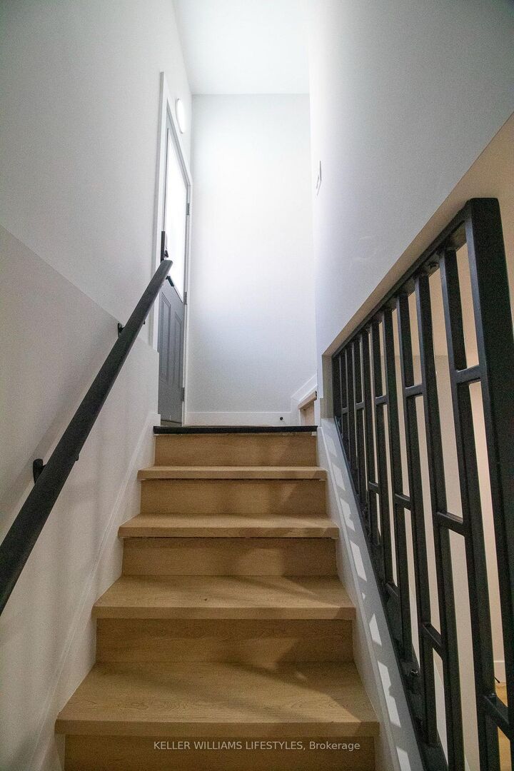 Property Photo:  179 Burnside Drive Lower  ON N5V 1B4 