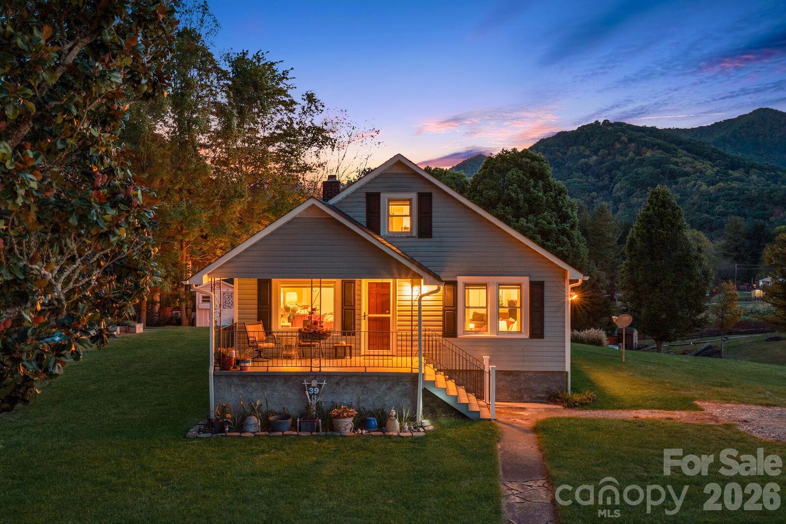 Property Photo: 39 Brown Cove Road NC 28721