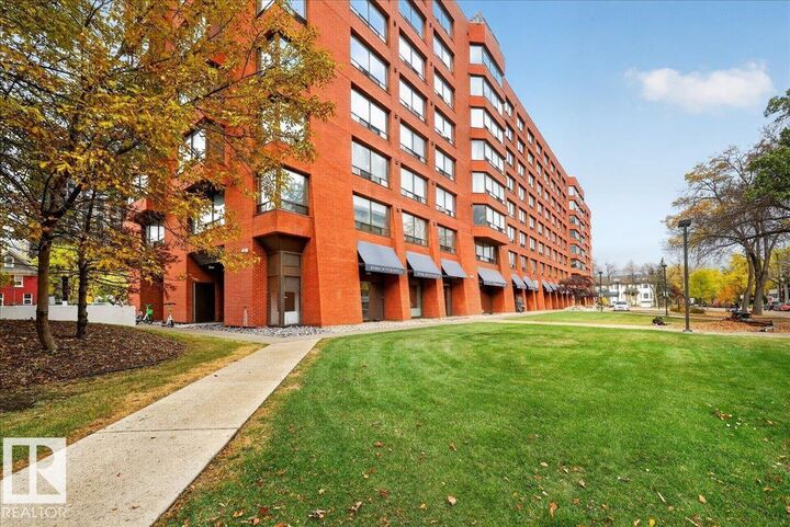 Property Photo:  10160 114 Street NW 411  AB T5K 2L2 