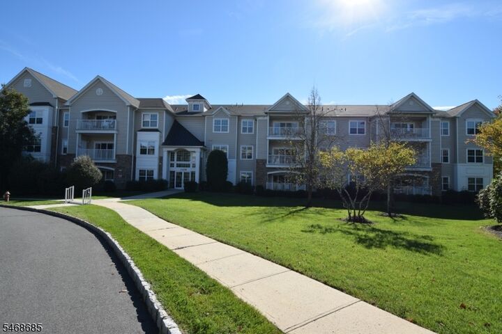 Property Photo:  6208 Westover Way 6208  NJ 08873 