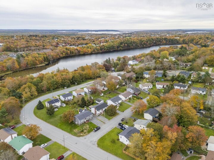 Property Photo:  34 Nausett Crescent  NS B2W 5A3 