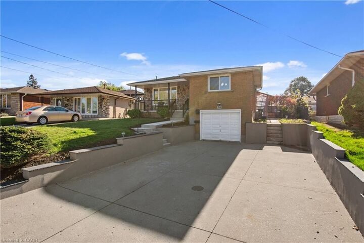 Property Photo:  90 June Street  ON L9A 2R7 