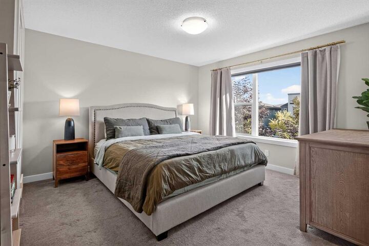Property Photo:  1270 Walden Drive SE  AB T2X 2H5 