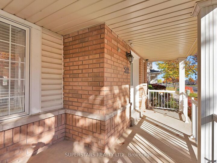 Property Photo:  512 Bur Oak Avenue  ON L6C 3A9 