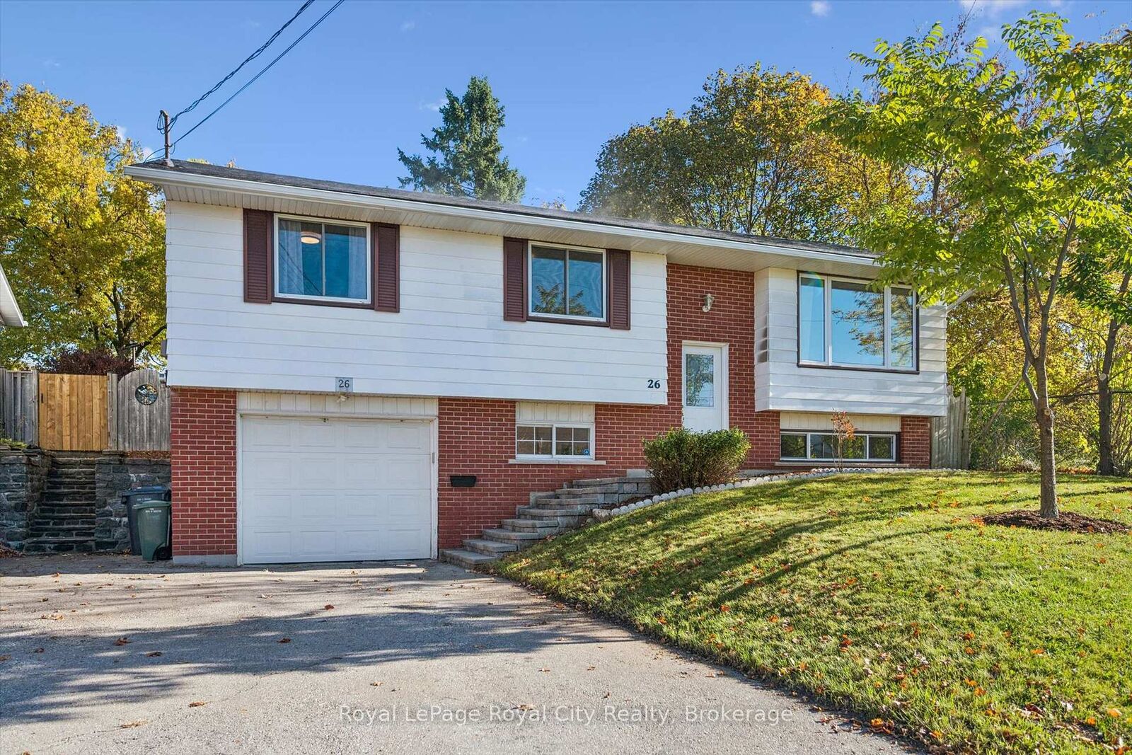 Property Photo:  26 Dakota Drive  ON N1E 1J7 