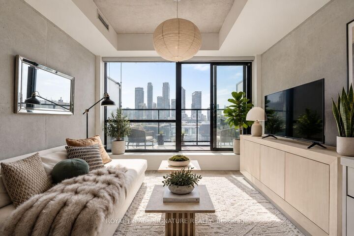 Property Photo:  458 Richmond Street W 1204  ON M5V 0S9 