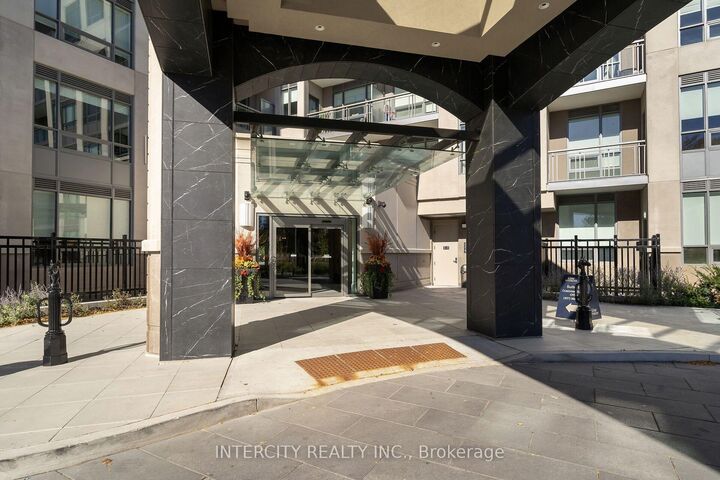 Property Photo: 2075 King Road 355 ON L7B 0R6