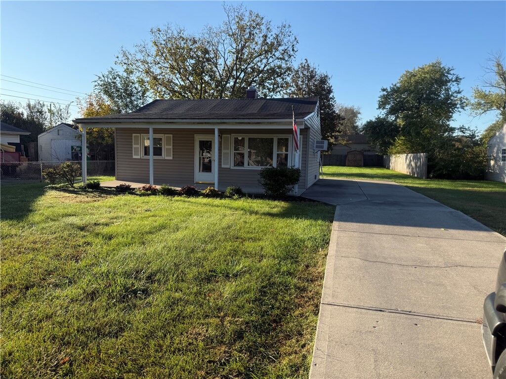 Property Photo:  1406 Pershing Avenue  OH 45044 