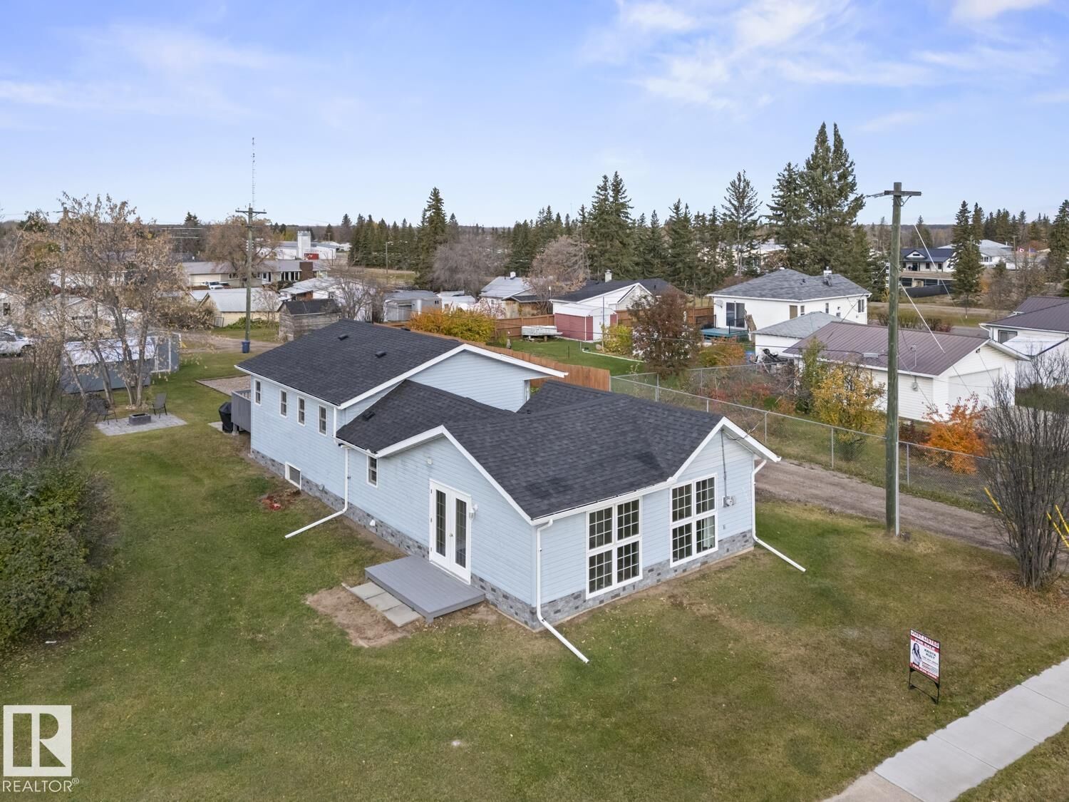 Property Photo:  4820 51 Street  AB T0A 1P0 