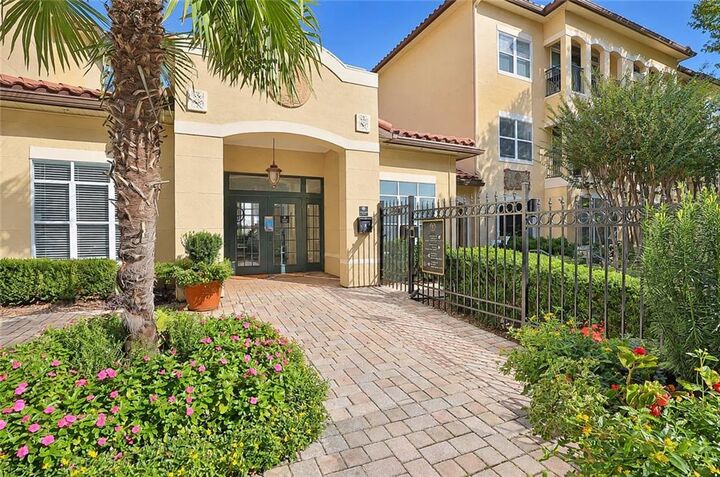 Property Photo: 955 Juniper Street NE 3113 GA 30308