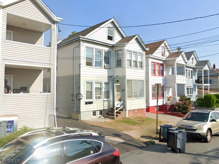 Property Photo:  129 Buffalo Ave 1  NJ 07503 