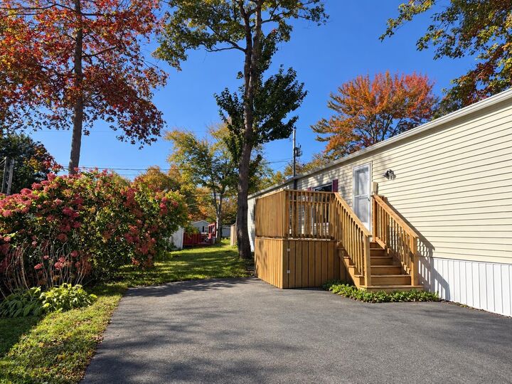 Property Photo:  11 Fourth Street  NS B4B 1R2 