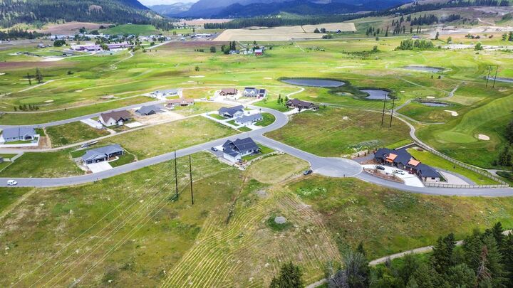 Property Photo:  2082 Whitetail Way  WA 99114 