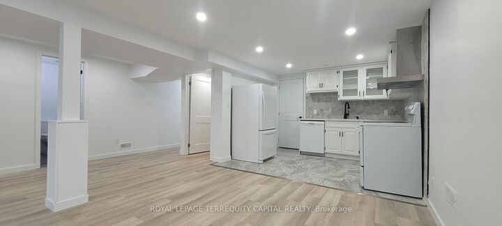 Property Photo:  402 Grantham Avenue Bsmt  ON L2M 5A6 