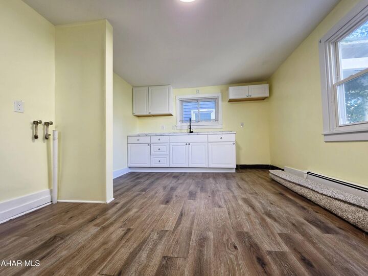Property Photo:  411 Walnut Street  PA 16648 