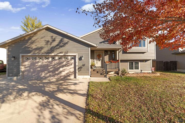 Property Photo: 664 Airway Ct SD 57719