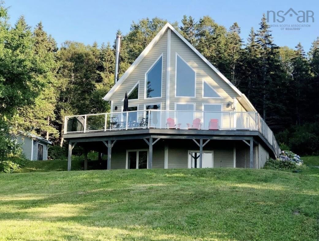 Property Photo:  368 Lakeshore Drive  NS B0E 3B0 