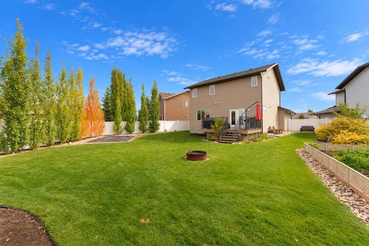 Property Photo:  88 Kershaw Close  AB T4P 0H3 