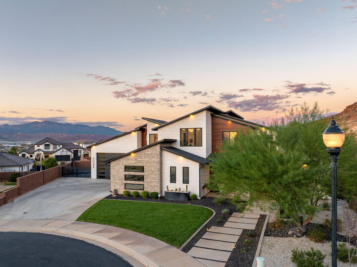 Property Photo:  3049 E Silver Beech Cir  UT 84790 