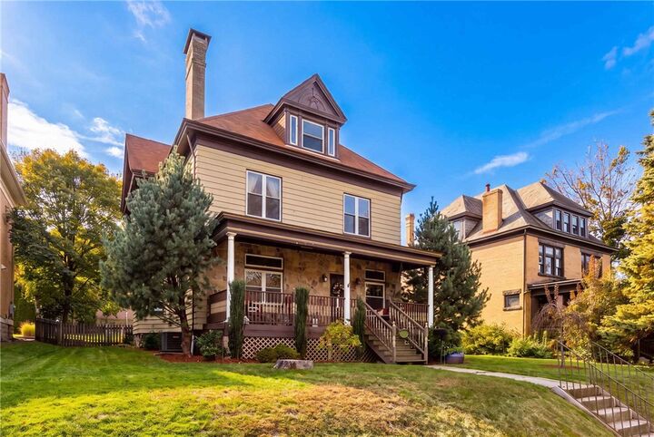 Property Photo: 8 Creighton Ave PA 15205