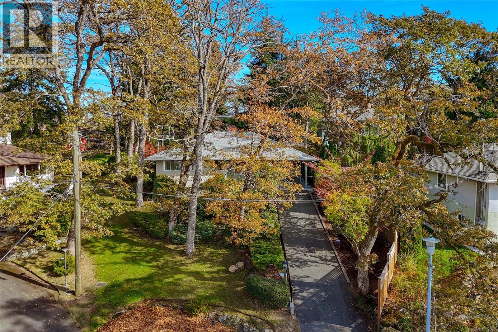 Property Photo: 1287 Filmer Road BC V8P 1W5