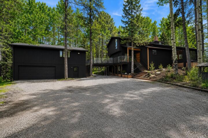 Property Photo:  37 Aspen Creek Drive  AB T0L 0K0 