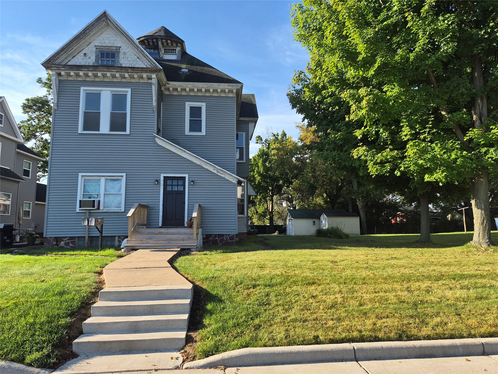Property Photo:  730 E La Salle Avenue  WI 54812 