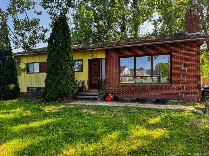 Property Photo:  5 Green Belt  NB E2A 6E7 