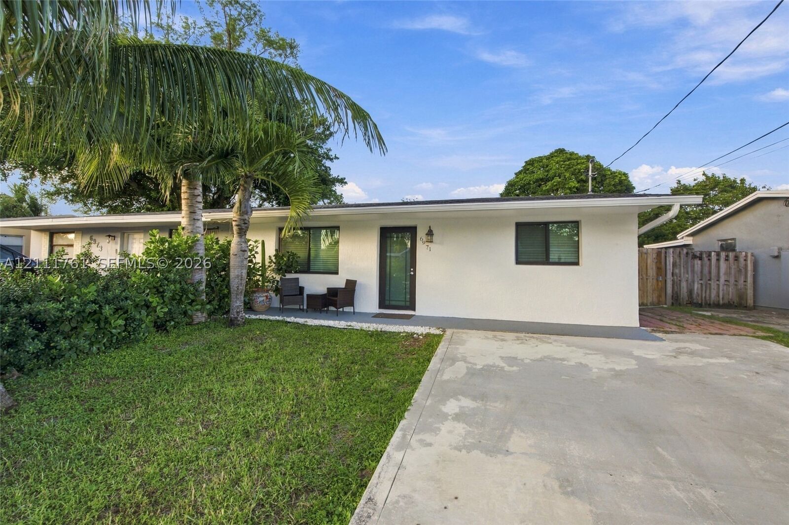 Property Photo:  6971 SW 19th St  FL 33068 