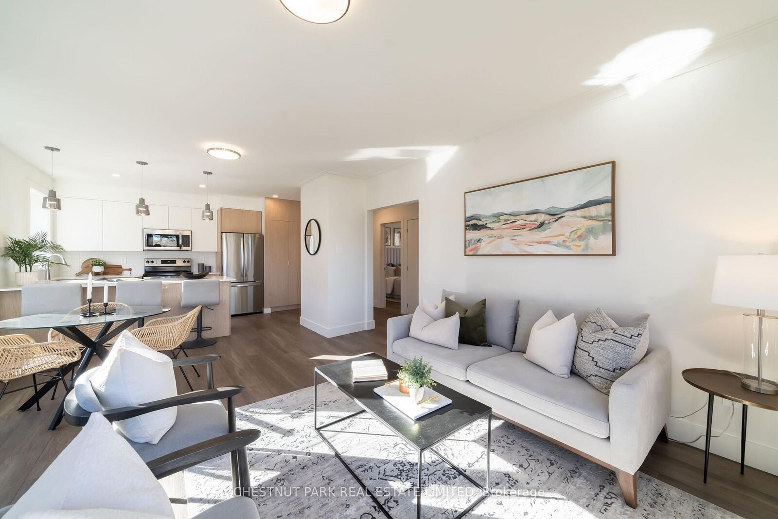Property Photo:  1466 Avenue Road 3  ON M5N 2H7 